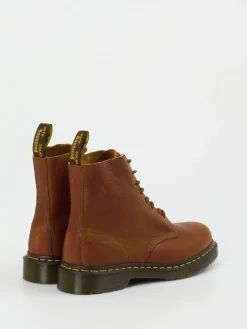 – 8-Loch-Boots aus Kalbleder*Dr. Martens Online