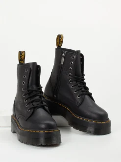 – Schnürboots aus Kalbleder*Dr. Martens Clearance