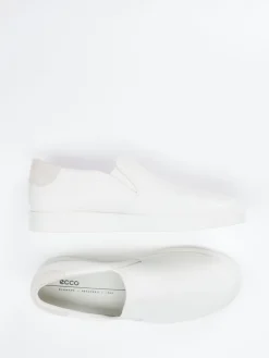 – Slip-On Sneaker aus Kalbleder Offwhite*Ecco