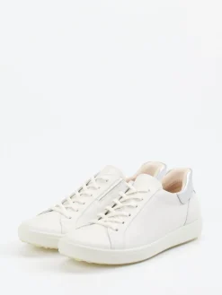 – Sneaker aus Kalbleder in Offwhite*Ecco New