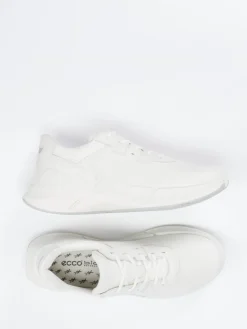 – Sneaker aus Kalbleder in Off-White*Ecco Hot