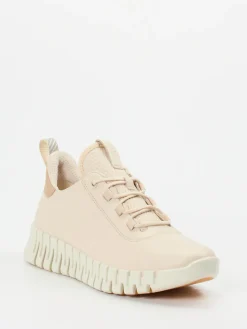 – Sneaker aus Kalbleder und Mesh*Ecco Best