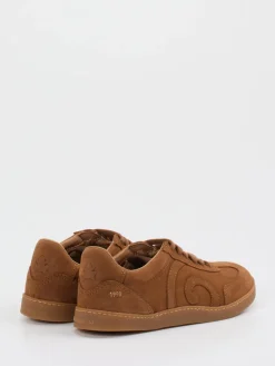– Sneaker aus Nubukleder cognac*El Naturalista