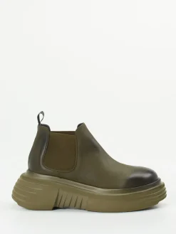 – Chelsea Boots aus Kalbleder oliv*Elena Iachi Hot