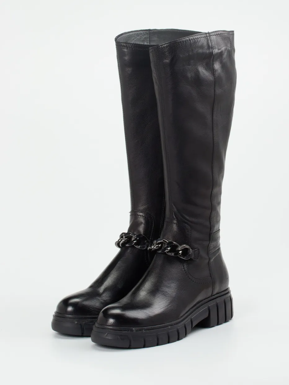 – Kniehohe Stiefel aus Kalbleder*Everybody Outlet