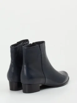 – Stiefelette aus Lammleder in Dunkel*Everybody Best