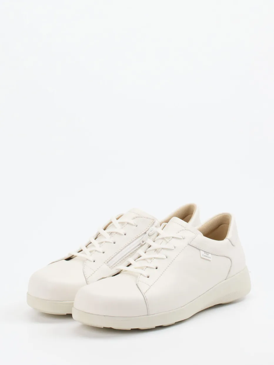 – Bequem-Sneaker aus Kalbleder cremeweiß*Finn Comfort Discount