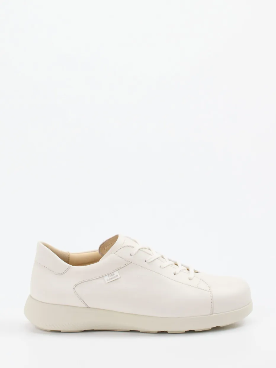 – Bequem-Sneaker aus Kalbleder cremeweiß*Finn Comfort Discount