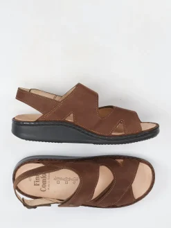 – Herrensandalen aus Nubukleder*Finn Comfort Best