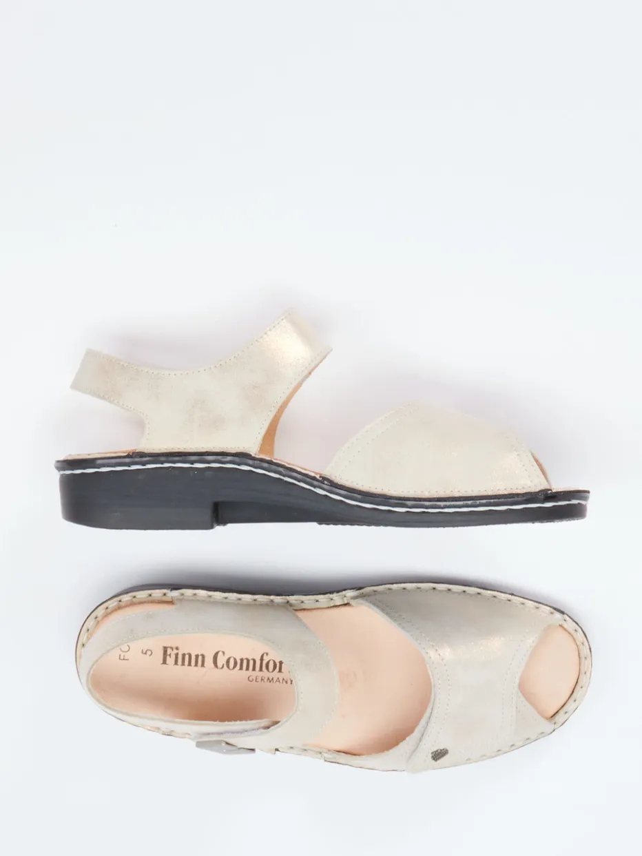 – Komfortsandale aus Metallicleder champagner*Finn Comfort Discount