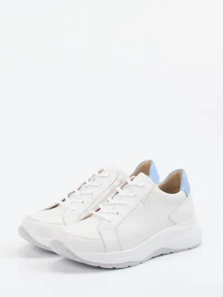 – Komfort-Sneaker aus Kalbleder Offwhite*Finn Comfort