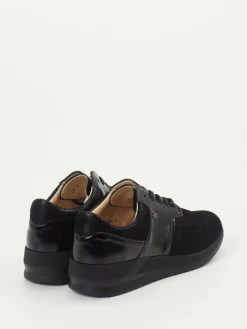 – Komfort-Sneaker aus Stretch und Leder*Finn Comfort