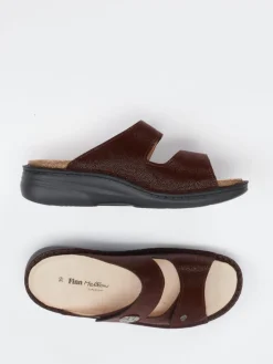 – Pantolette aus geprägtem Leder bordeaux*Finn Comfort Clearance