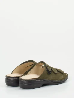 – Pantolette aus Nubukleder oliv*Finn Comfort Hot