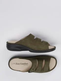 – Pantolette aus Nubukleder oliv*Finn Comfort Hot