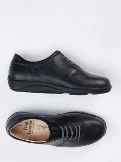 – Schnürschuh aus Kalbleder*Finn Comfort Hot