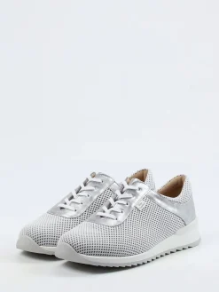 Damen Finn Comfort – Sneaker aus Textil und Metallicleder silber
