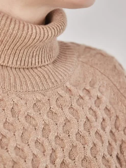 Damen FLONA – Rollkragenpullover aus Strick in Beige