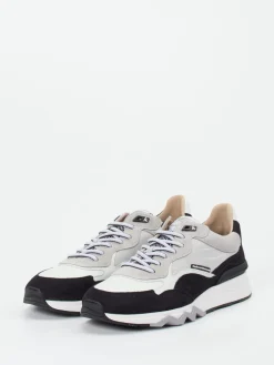 – Sneaker aus Kalbleder hellgrau*Floris van Bommel New