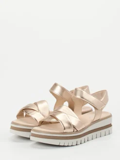 – Keilsandalette aus Metallicleder in Rosé*Gabor Best