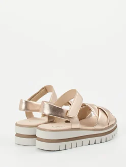 – Keilsandalette aus Metallicleder in Rosé*Gabor Best