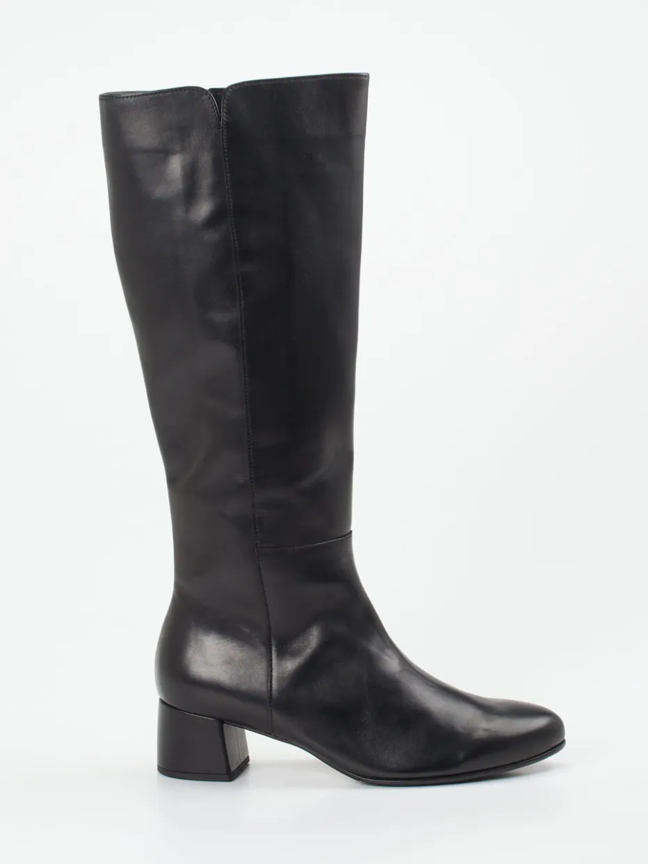 – Kniehohe Stiefel aus Leder*Gabor New