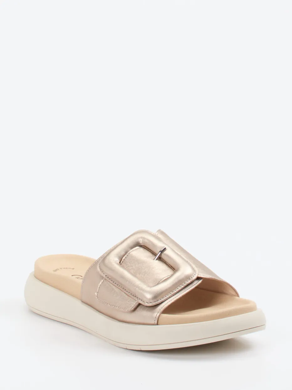 Damen Gabor – Pantolette aus Metallicleder farben