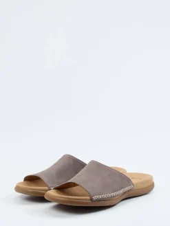 – Pantolette aus Nubukleder in Taupegrau*Gabor Best