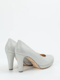 – Plateaupumps aus Metallicleder*Gabor Online