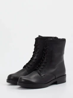 – Schnürboots aus Kalbleder*Gabor