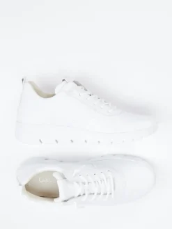 – Sneaker aus Kalbleder*Gabor