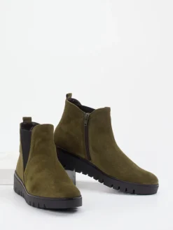 Damen Gabor Comfort – Chelsea Boots aus Veloursleder oliv
