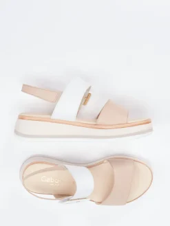 – Plateau-Sandalen aus Kalbleder*Gabor Comfort