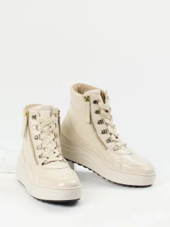 Damen Gabor Comfort – Schnürboots aus Lackleder cremeweiß