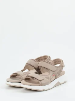 – Trekking-Sandale aus Nubukleder*Gabor Comfort Outlet