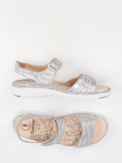 Damen Ganter – Komfortsandalen aus geprägtem Leder silberfarben