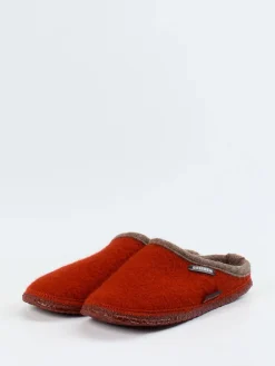 – Hüttenschuhe aus Walkfilz in Ziegel*Giesswein Hot