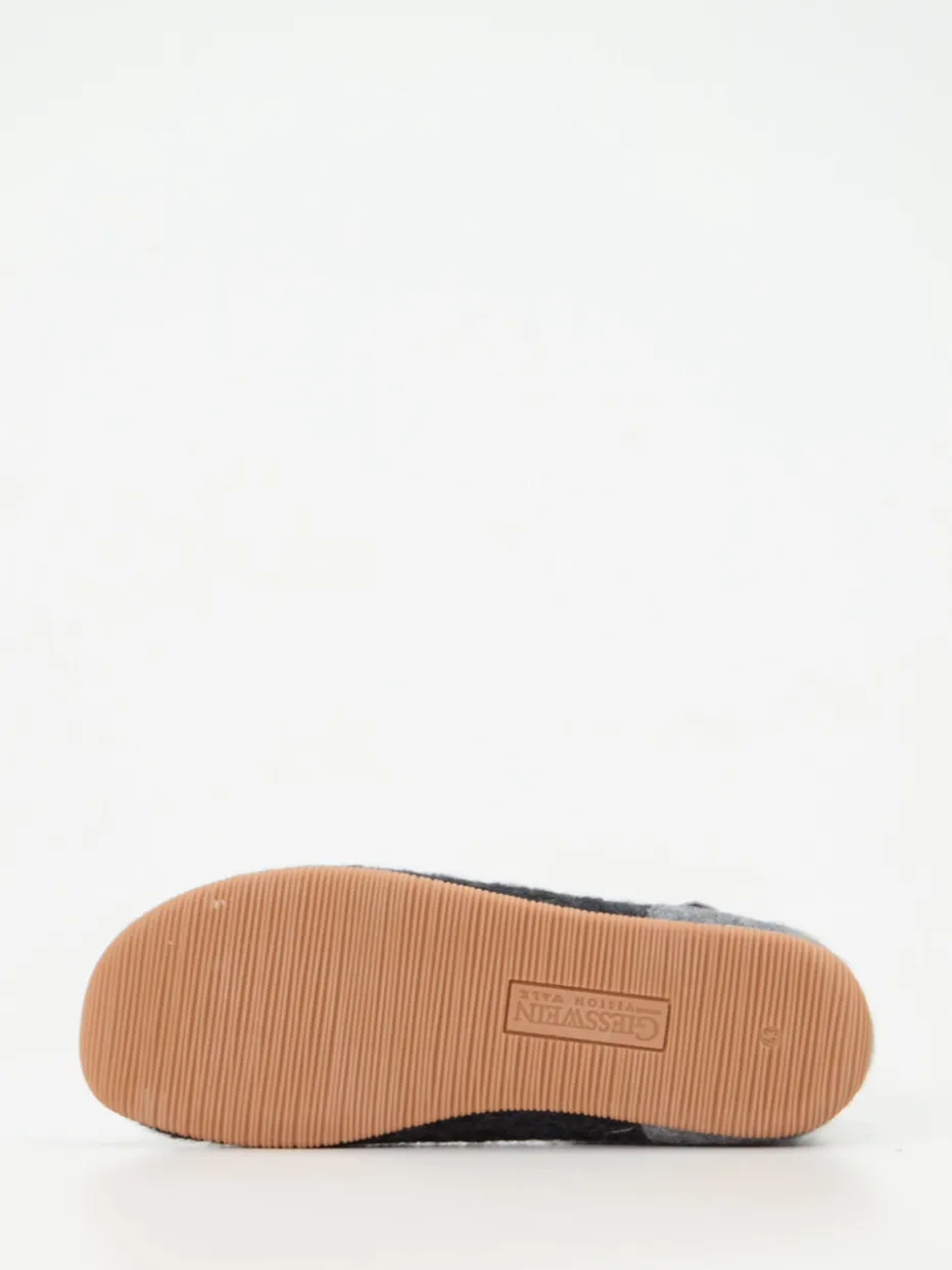 Herren Giesswein – Hüttenschuhe aus Wolle in Anthrazit