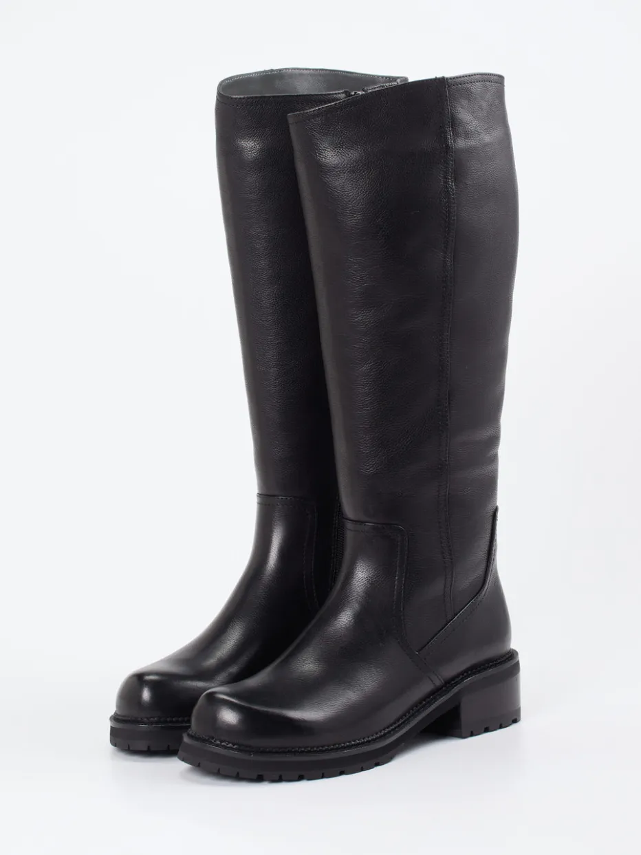 Ginger & Glove – Kniehohe Stiefel aus Lammleder*Ginger u0026 Glove