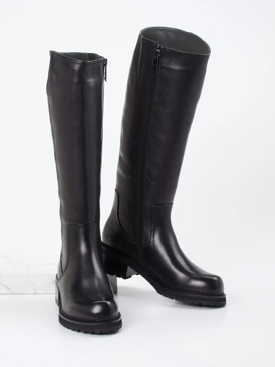 Ginger & Glove – Kniehohe Stiefel aus Lammleder*Ginger u0026 Glove