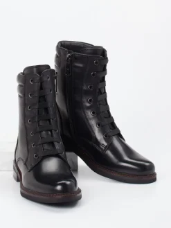 Ginger & Glove – Schnürboots aus Lammleder*Ginger u0026 Glove Clearance