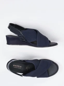 Damen Hassia – Keilsandalette aus Textil und Lackleder dunkel