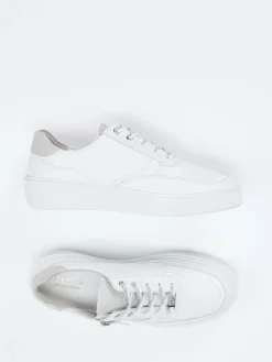 Damen Hassia – Plateau-Sneaker aus Kalbleder in Offwhite