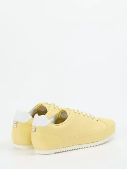 – Sneaker aus Lammleder in Pastell*Hassia