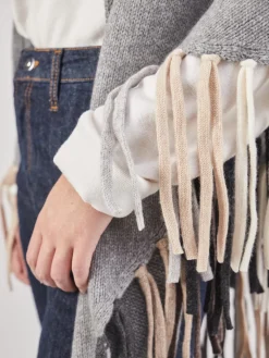 – Poncho aus Kaschmir in mit Fransen*HURRAY Discount