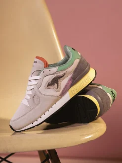 Damen Kangaroos – Retro-Sneaker aus Mesh und Veloursleder