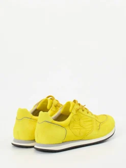 Kennel & Schmenger – Sneaker aus Veloursleder Zitronen*Kennel u0026 Schmenger New