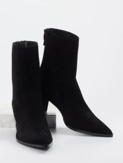 – Ankle Boots aus Veloursleder*Konstantin Starke Hot