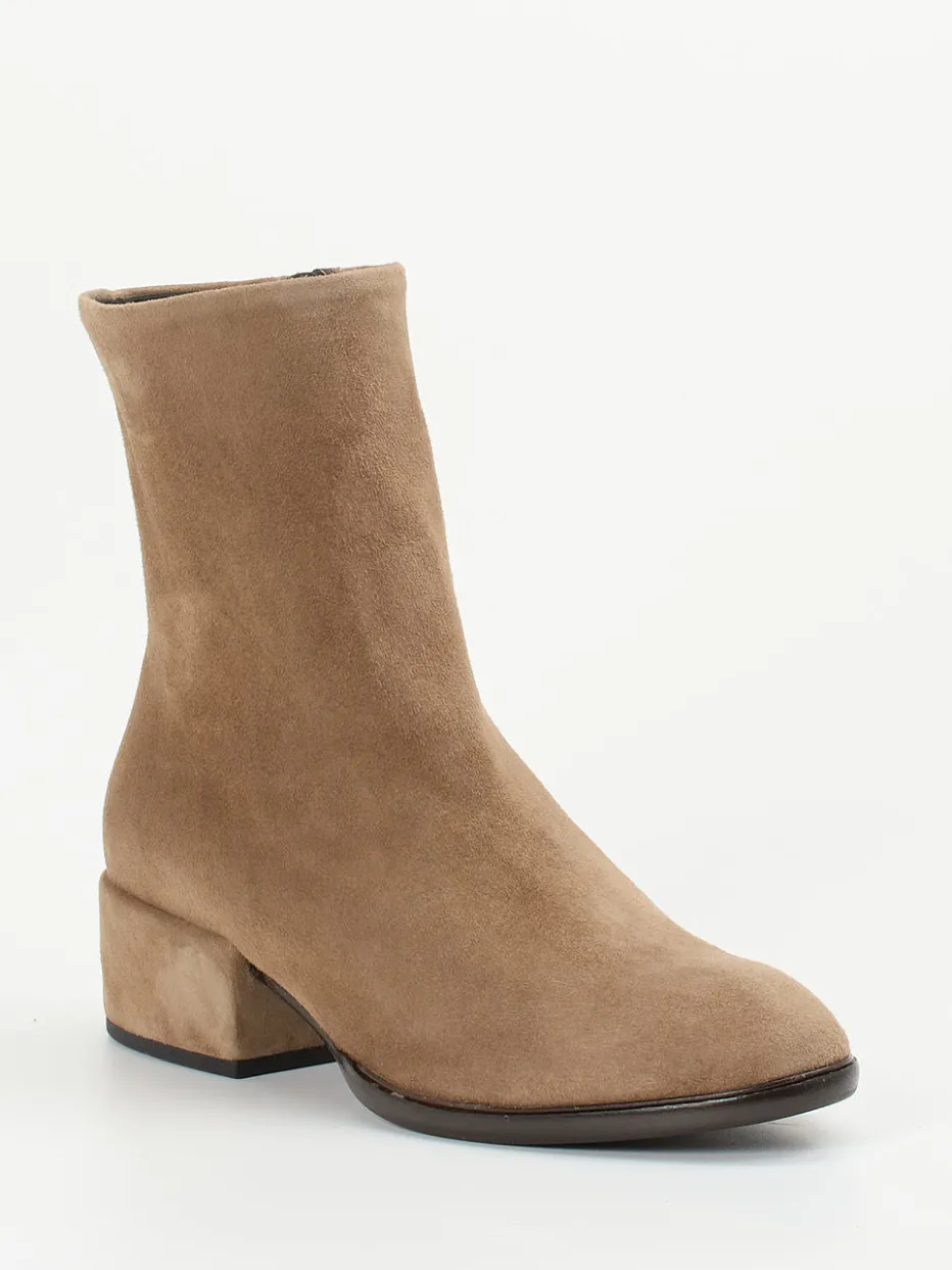 – Ankle Boots aus Veloursleder sand*Konstantin Starke Outlet