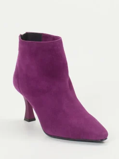 – Ankle Boots aus Veloursleder Violett*Konstantin Starke